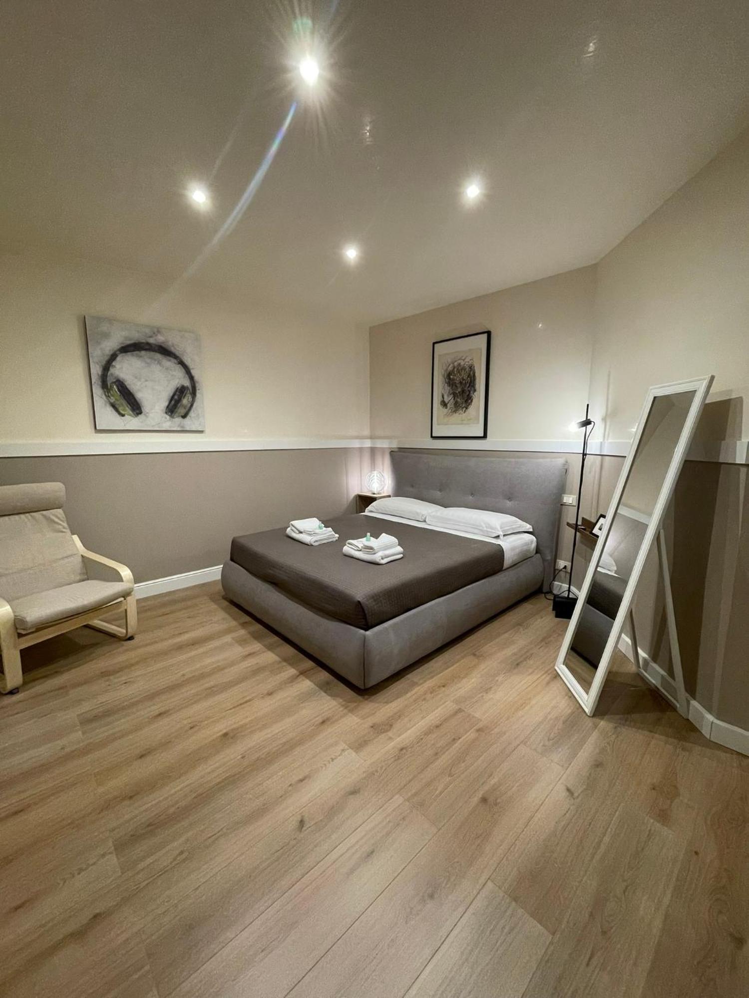 Elian In The Center Of #3 Colosseo Appartement